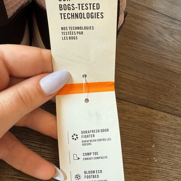 Bogs misty rose steel toe sneakers - Picture 6 of 8